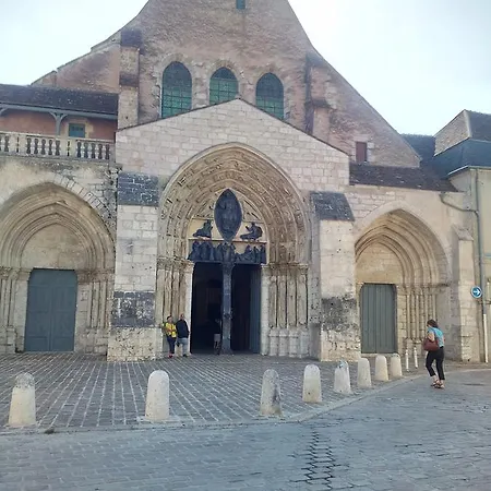 Deluxe Provins